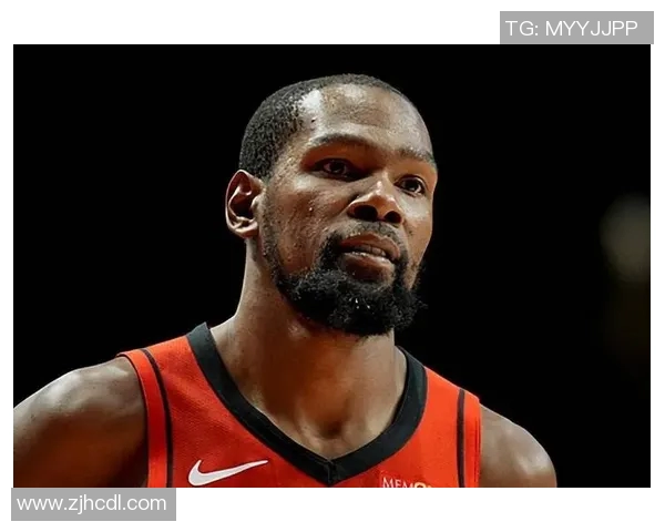 9000万美金!杜兰特成NBA薪资最高球员,情感观独特引网友热议 9000万美金!杜兰特成NBA薪资最高球员,情感观独特引网友热议