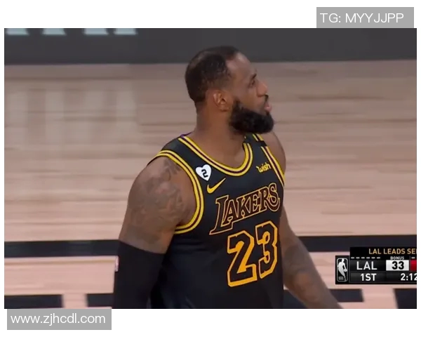 戴维斯在对阵开拓者的中投表现分析与比赛影响探讨